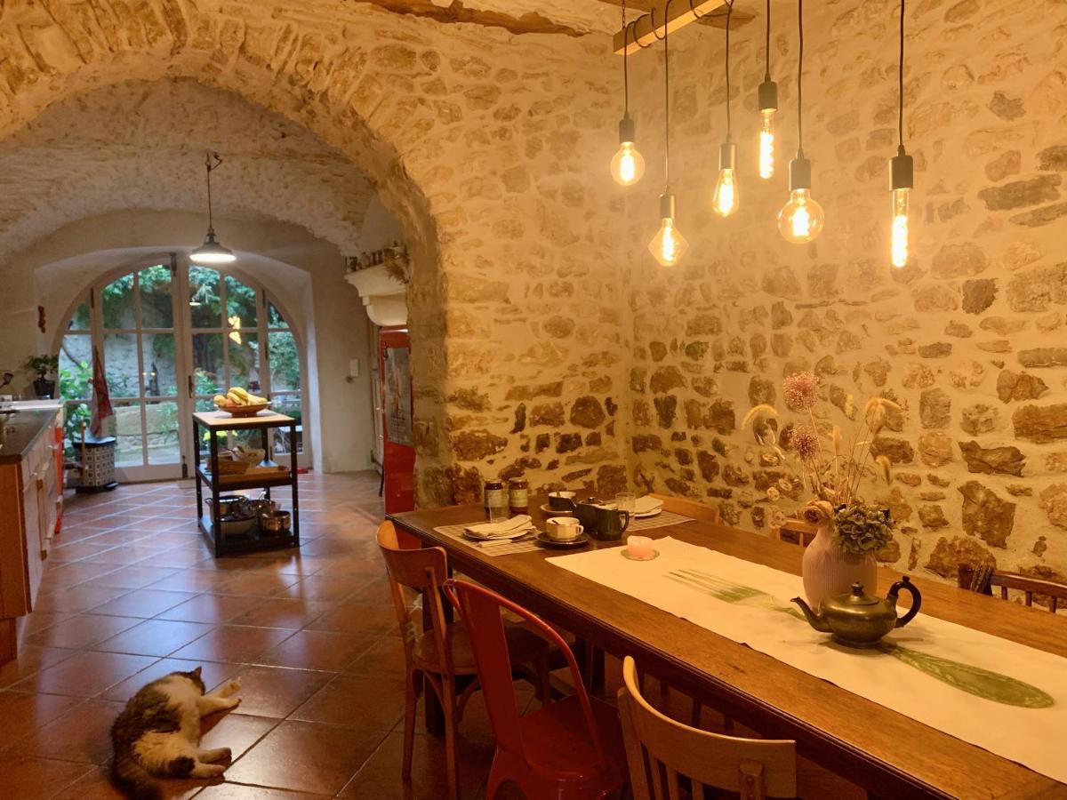 Bed and Breakfast La Magnanerie De Dions Esterno foto